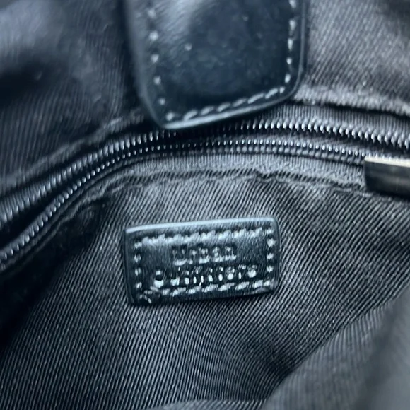 Urban Outfitters, Small Black Crossbody Bag - Picture 3 of 4